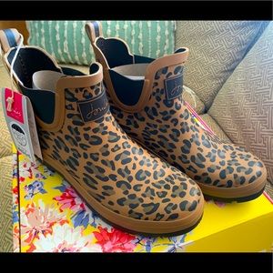 Joules Booties, size 10, new in box